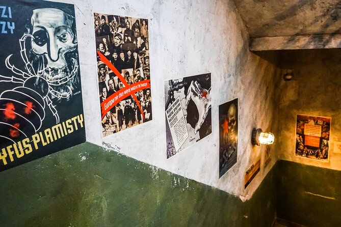 Schindler's Factory Guided Tour - The first rooms: Kraków before and during occupation