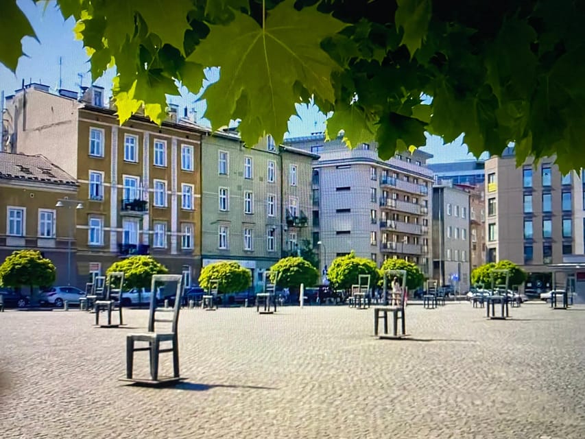 Schindler's List Movie Tour: Historic Sites & Film Location - Who should book this walking tour?