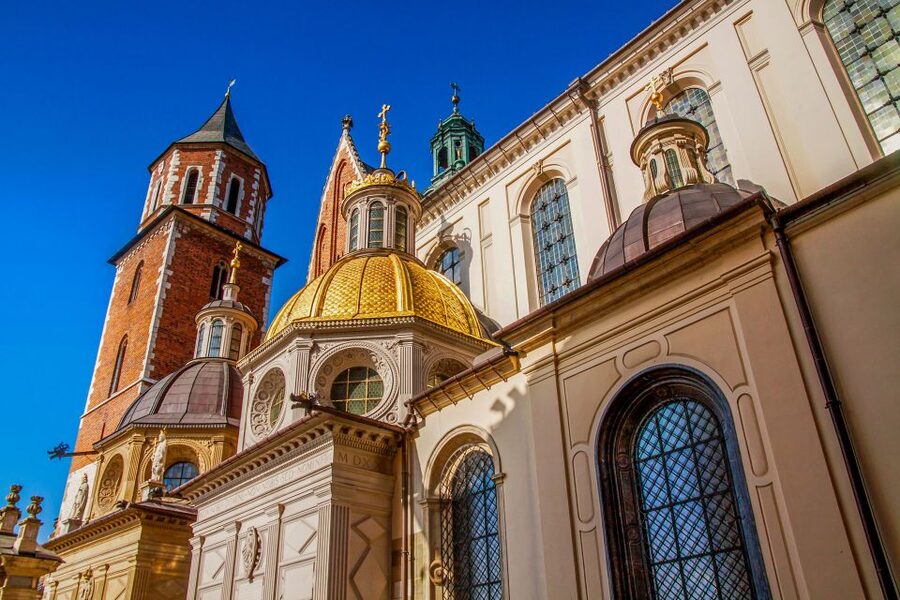 Skip-the-Line Wawel Castle Chambers Private Tour - Timing, meeting point, and small details that matter