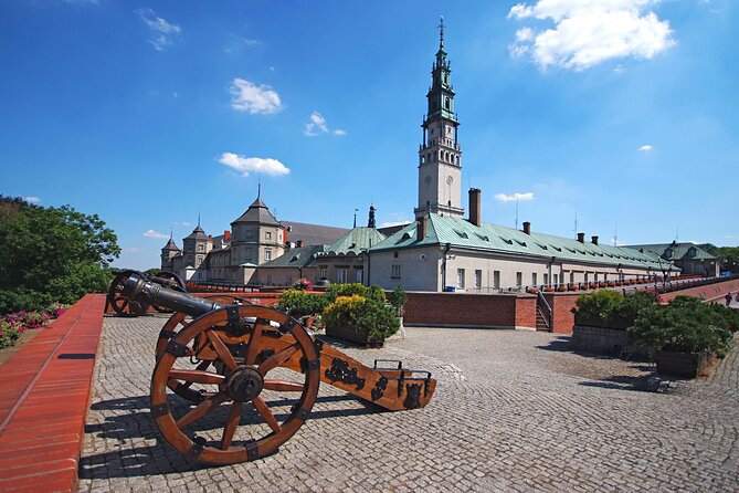 The Black Madonna Tour from Krakow - The morning ride from Krakow to Częstochowa