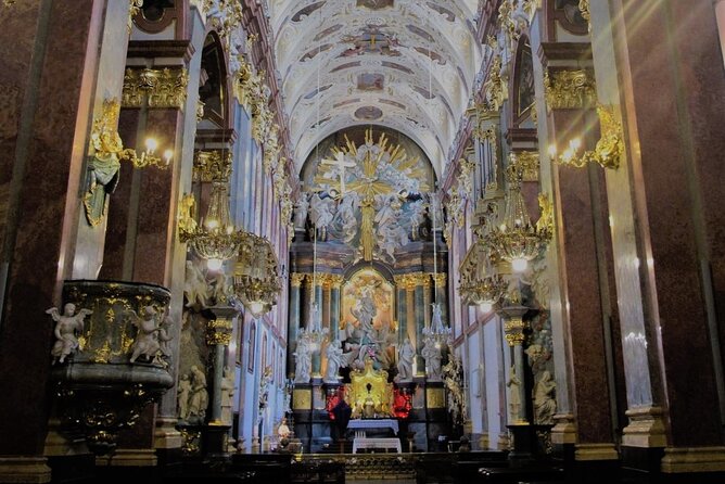 The Black Madonna Tour from Krakow - Should you book the Black Madonna Tour from Krakow?