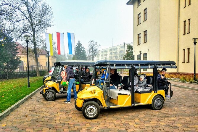 Tour via Kazimierz Quarter by Golf Cart with Schindler's Museum in Krakow - What the guiding feels like