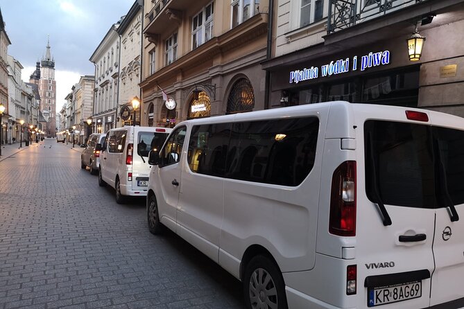 Transfer Krakow Balice Airport - Krakow City - Fixed pricing at $19.23 per person