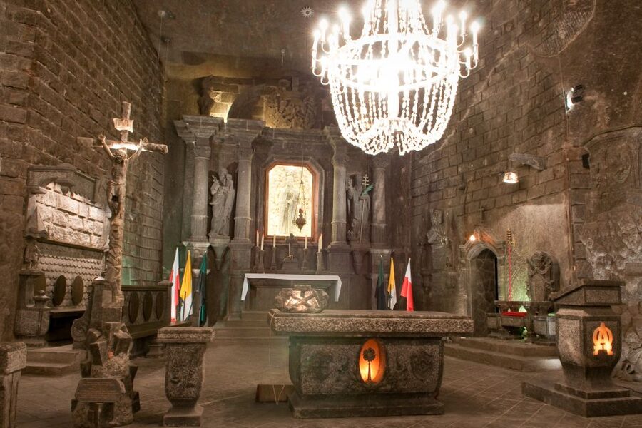 Unesco List; Wieliczka Salt Mine Half-Day Tour from Kraków - Food, clothing, and simple preparation