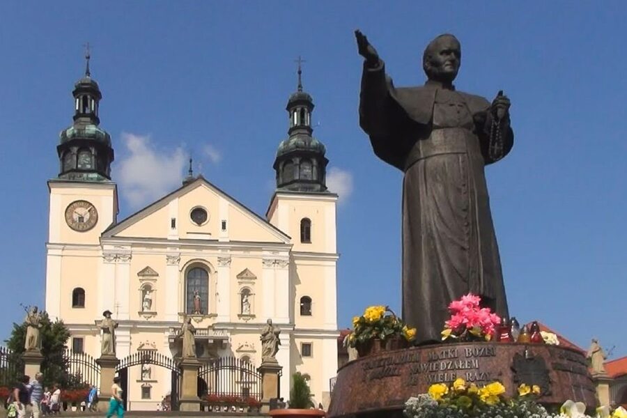 Wadowice, Kalwaria and Lagiewniki: John Paul II Tour - Kalwaria Zebrzydowska and its 42 religious buildings