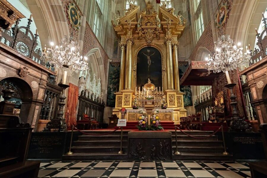 Wawel Castle, Cathedral, Old Town and St. Mary's Basilica - Practical points before you book