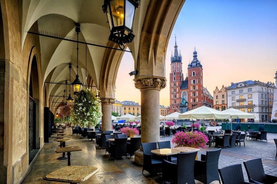 Wawel Castle, Cathedral, & Rynek Underground Tour with Lunch - The lunch break and the tour’s one weak link