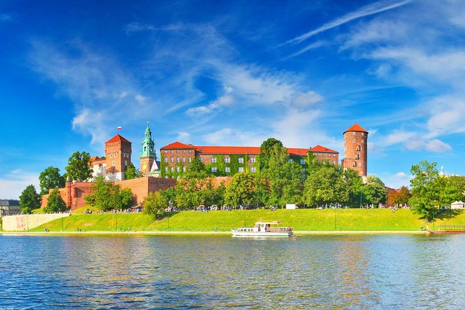 Wawel Hill Audio-Guided Tour - Wawel Hill, the Main Courtyard, and the Arcaded Courtyard