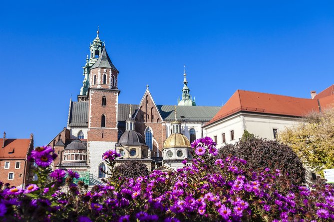 Wawel Hill Audio-Guided Tour - Walking from Kanonicza Street to Wawel Hill