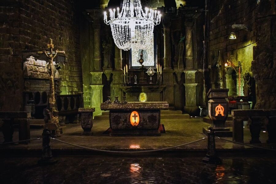 Wieliczka: Salt Mine Entrance and Guided Tour Ticket - Key points to know before you book