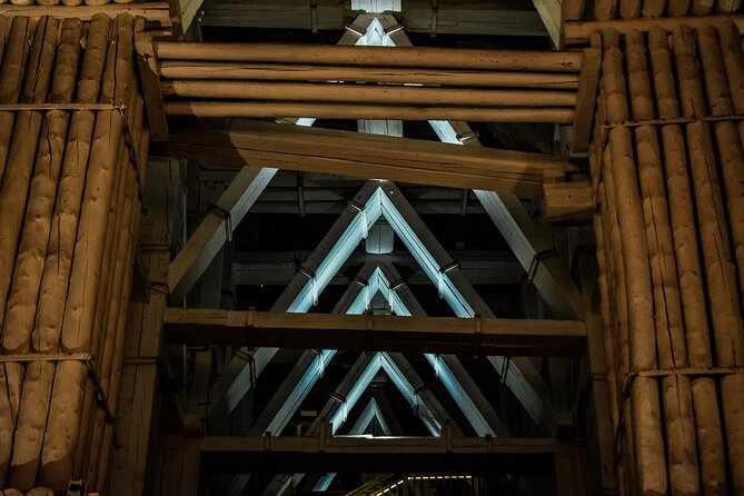 Wieliczka Salt Mine Guided Tour with Skip The Line Entrance Ticket - What the three-hour schedule feels like