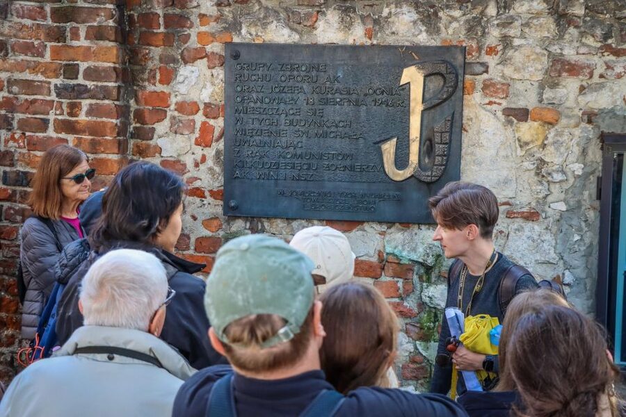 World War II in Krakow Walking Tour in English - The Katyń wooden cross and the weight of memory