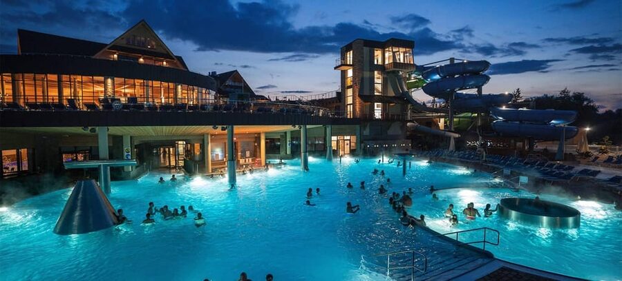 Zakopane and Chocholow Thermal Baths Tour from Krakow - Why this makes a good day from Krakow