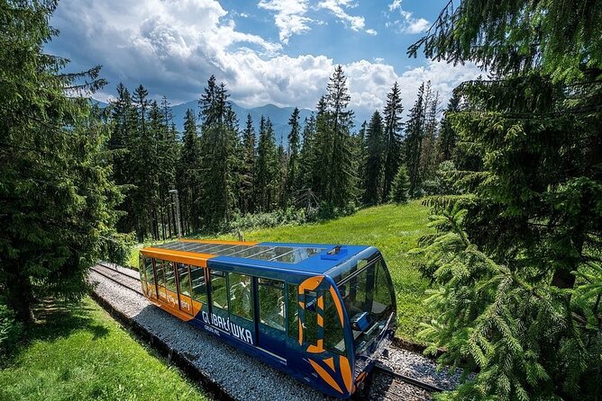 Zakopane Day Tour from Krakow with Tasting and Funicular ride - Chocholow and the smoky taste of oscypek