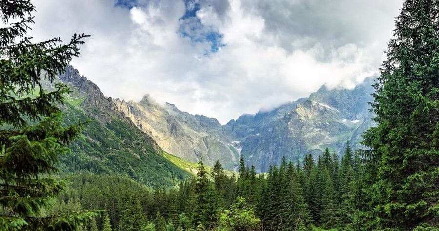 Zakopane: Sightseeing Tour from Krakow - Riding the Gubalowka funicular