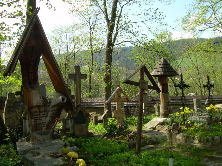Zakopane & Tatra Mountains Private Full-Day Tour from Krakow - Zakopane’s market is practical, tasty, and busy