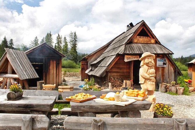 ZAKOPANE & TATRA Mountains Tour from Krakow - Riding the cable car to Gubałówka